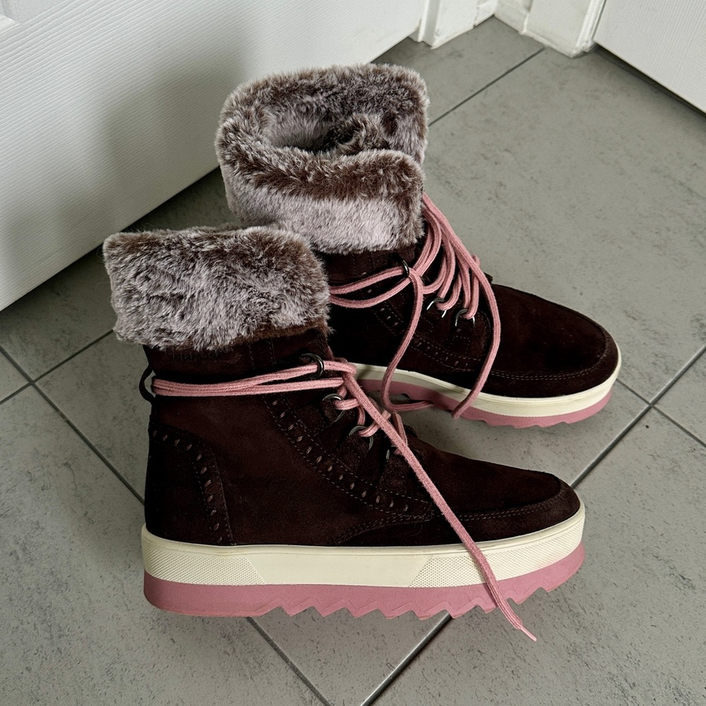 Winter boots